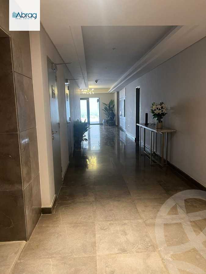 https://aqarmap.com.eg/ar/listing/6154950-for-sale-cairo-el-sheikh-zayed-city-compounds-zyd-wr-llttwyr-park-towers-zed-el-sheikh-zayed-compound
