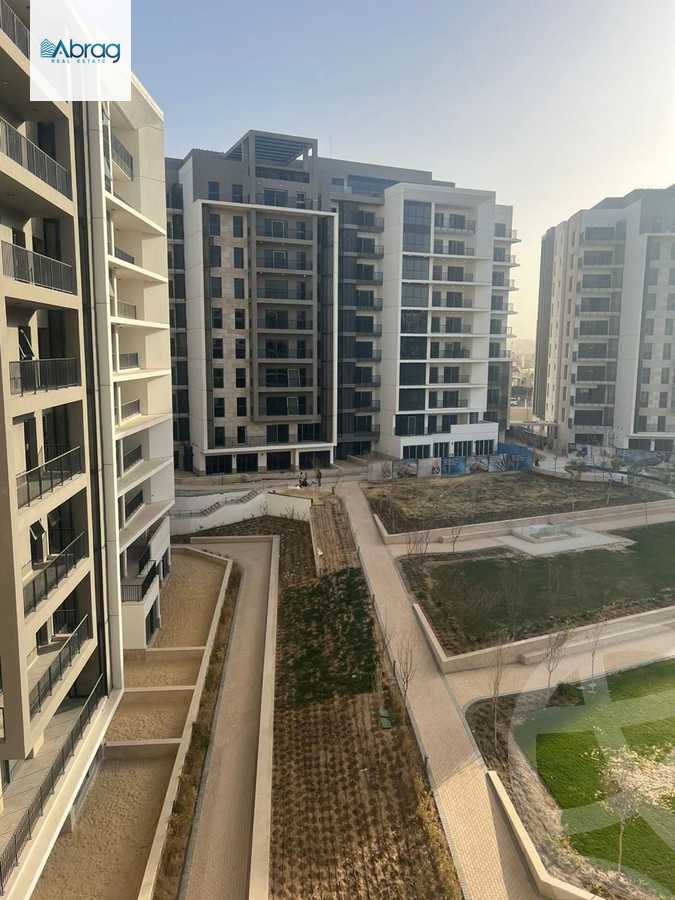 https://aqarmap.com.eg/ar/listing/6154950-for-sale-cairo-el-sheikh-zayed-city-compounds-zyd-wr-llttwyr-park-towers-zed-el-sheikh-zayed-compound