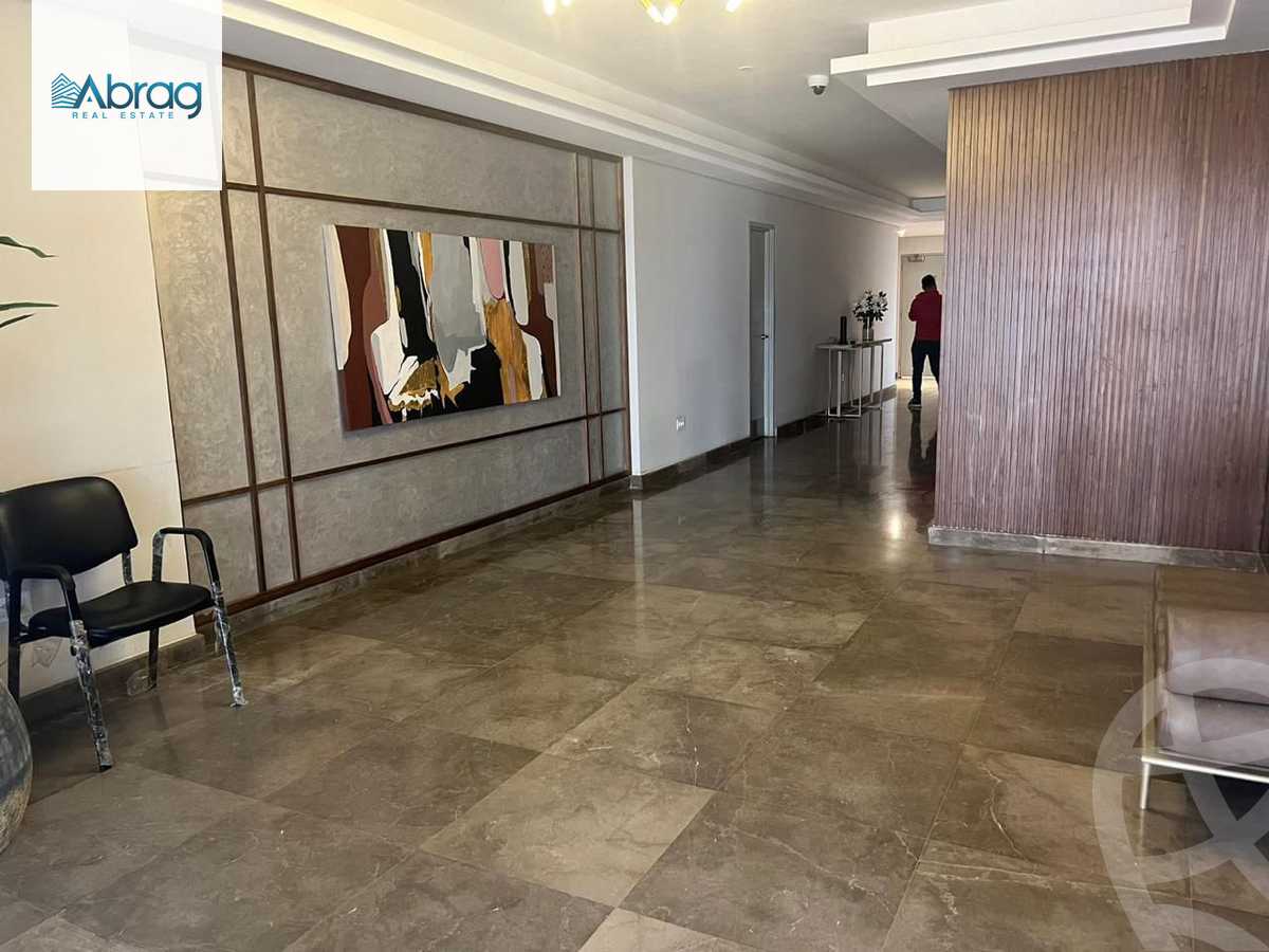 https://aqarmap.com.eg/ar/listing/6154950-for-sale-cairo-el-sheikh-zayed-city-compounds-zyd-wr-llttwyr-park-towers-zed-el-sheikh-zayed-compound