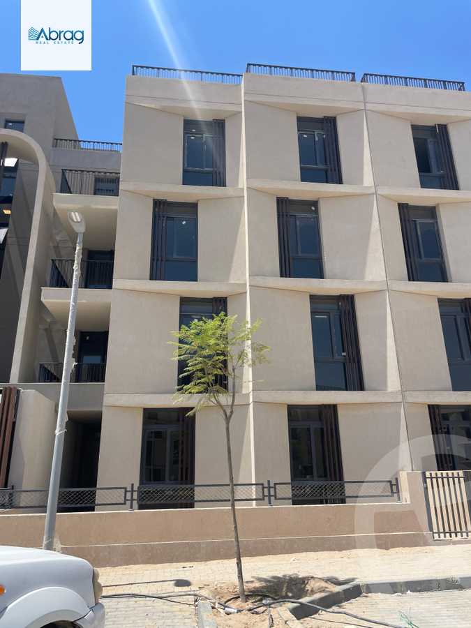 https://aqarmap.com.eg/en/listing/6165821-for-sale-cairo-el-sheikh-zayed-city-lshykh-zyd-ljdyd-vye