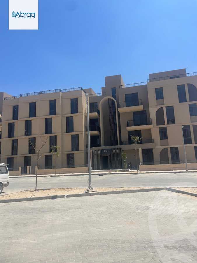 https://aqarmap.com.eg/en/listing/6165821-for-sale-cairo-el-sheikh-zayed-city-lshykh-zyd-ljdyd-vye