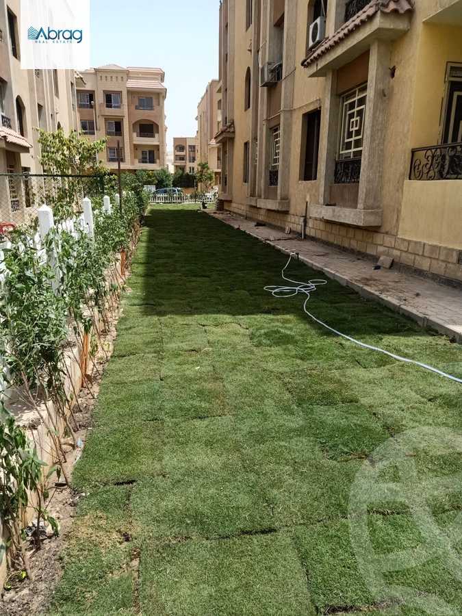 https://aqarmap.com.eg/en/listing/6165874-for-sale-cairo-el-sheikh-zayed-city-compounds-el-khamayel