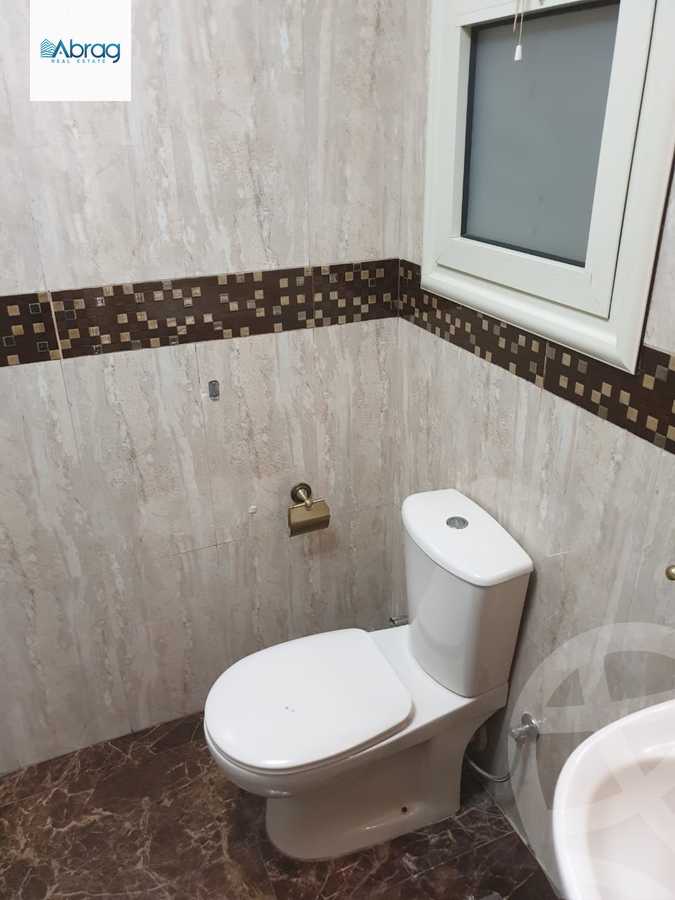 https://aqarmap.com.eg/en/listing/6165911-for-sale-cairo-el-sheikh-zayed-city-el-hay-elasher-street-100