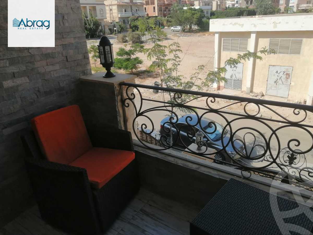 https://aqarmap.com.eg/en/listing/6233837-for-sale-cairo-el-sheikh-zayed-city-compounds-el-yasmeen-compound