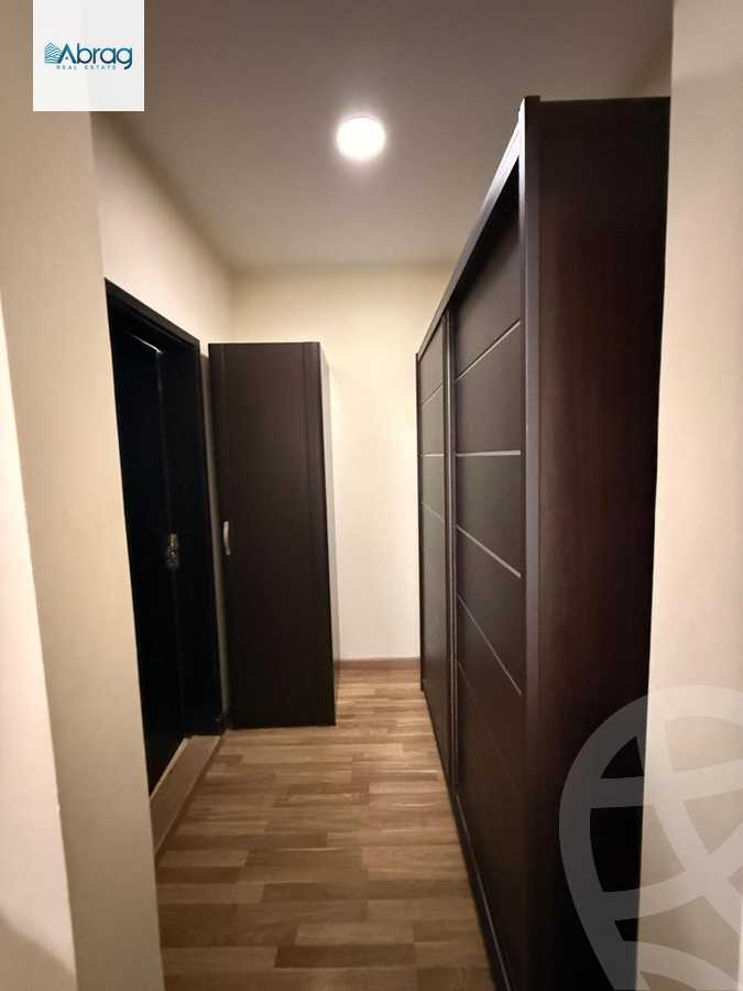 https://aqarmap.com.eg/en/listing/6238112-for-sale-cairo-el-sheikh-zayed-city-compounds-dh-drys