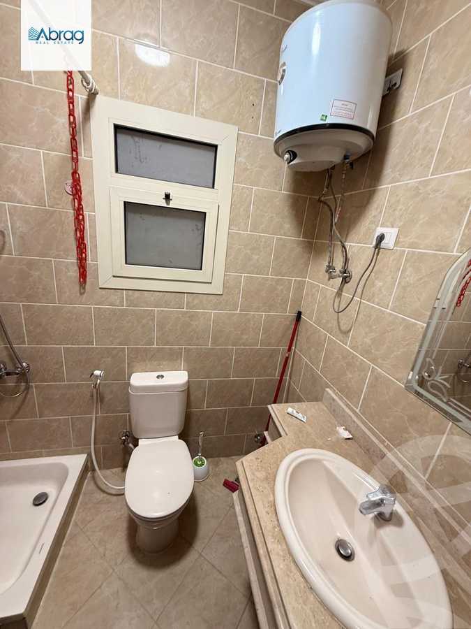 https://aqarmap.com.eg/en/listing/6238112-for-sale-cairo-el-sheikh-zayed-city-compounds-dh-drys