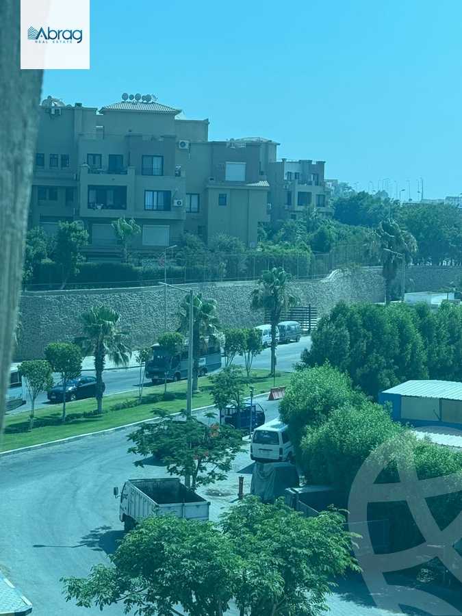 https://aqarmap.com.eg/ar/listing/6238184-for-sale-cairo-el-sheikh-zayed-city-compounds-beverly-hills