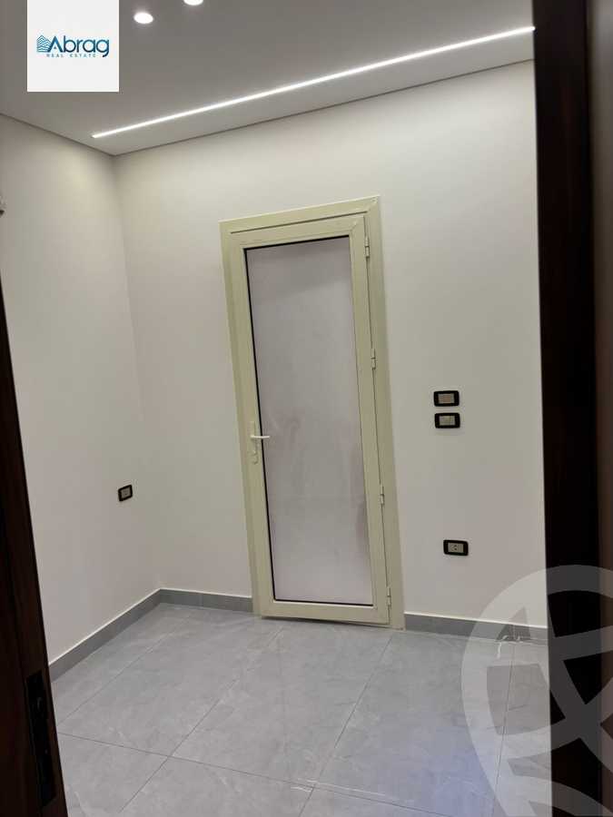 https://aqarmap.com.eg/ar/listing/6259233-for-rent-cairo-6th-of-october-compounds-october-plaza