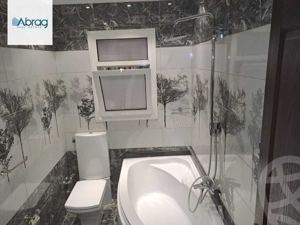 https://aqarmap.com.eg/en/listing/6262684-for-sale-cairo-el-sheikh-zayed-city-compounds-continental-gardens