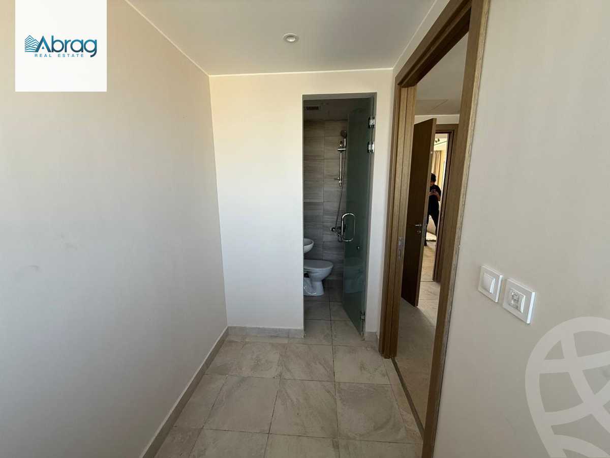 https://aqarmap.com.eg/en/listing/6271719-for-sale-cairo-el-sheikh-zayed-city-compounds-zyd-wr-llttwyr-park-towers-zed-el-sheikh-zayed-compound