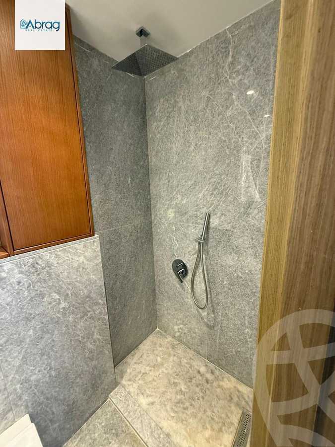 https://aqarmap.com.eg/en/listing/6271719-for-sale-cairo-el-sheikh-zayed-city-compounds-zyd-wr-llttwyr-park-towers-zed-el-sheikh-zayed-compound