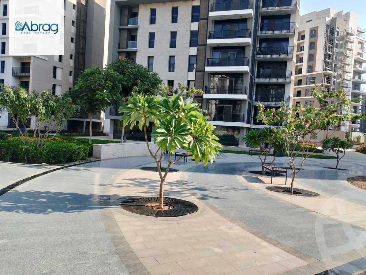 https://aqarmap.com.eg/en/listing/6271719-for-sale-cairo-el-sheikh-zayed-city-compounds-zyd-wr-llttwyr-park-towers-zed-el-sheikh-zayed-compound