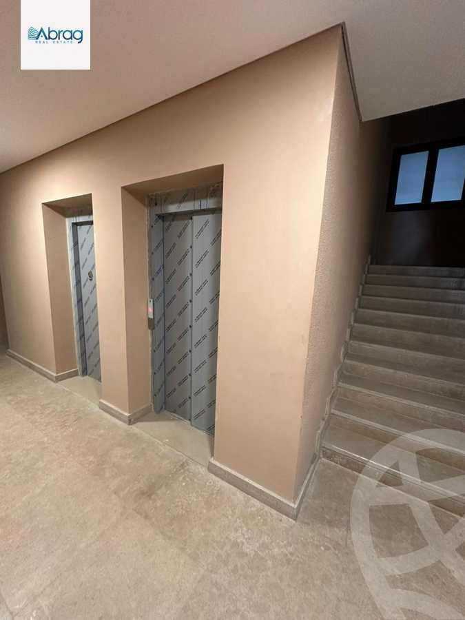 https://aqarmap.com.eg/en/listing/6272138-for-sale-cairo-el-sheikh-zayed-city-compounds-kmbwnd-fyldj-wyst-dr-llttwyr