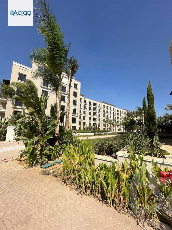 https://aqarmap.com.eg/en/listing/6272138-for-sale-cairo-el-sheikh-zayed-city-compounds-kmbwnd-fyldj-wyst-dr-llttwyr