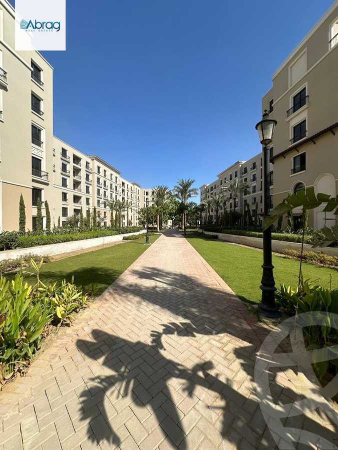 https://aqarmap.com.eg/en/listing/6272138-for-sale-cairo-el-sheikh-zayed-city-compounds-kmbwnd-fyldj-wyst-dr-llttwyr