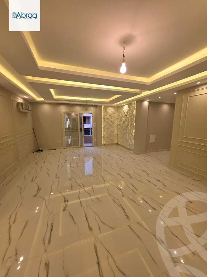 https://aqarmap.com.eg/en/listing/6331395-for-sale-cairo-el-sheikh-zayed-city-compounds-zayed-heights-compound