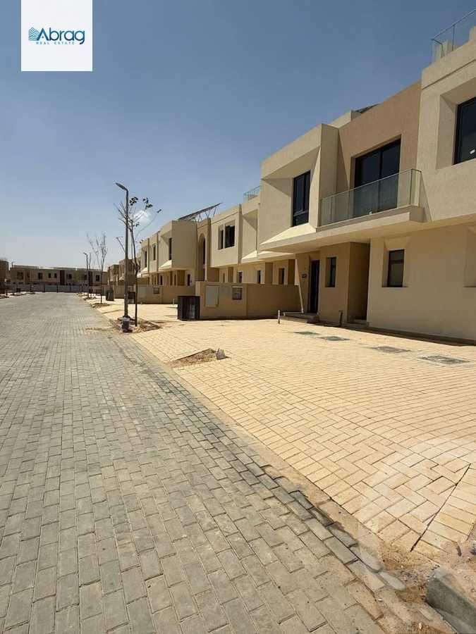https://aqarmap.com.eg/en/listing/6353510-for-sale-cairo-el-sheikh-zayed-city-lshykh-zyd-ljdyd-vye