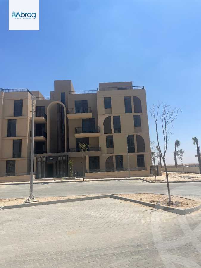 https://aqarmap.com.eg/en/listing/6353510-for-sale-cairo-el-sheikh-zayed-city-lshykh-zyd-ljdyd-vye