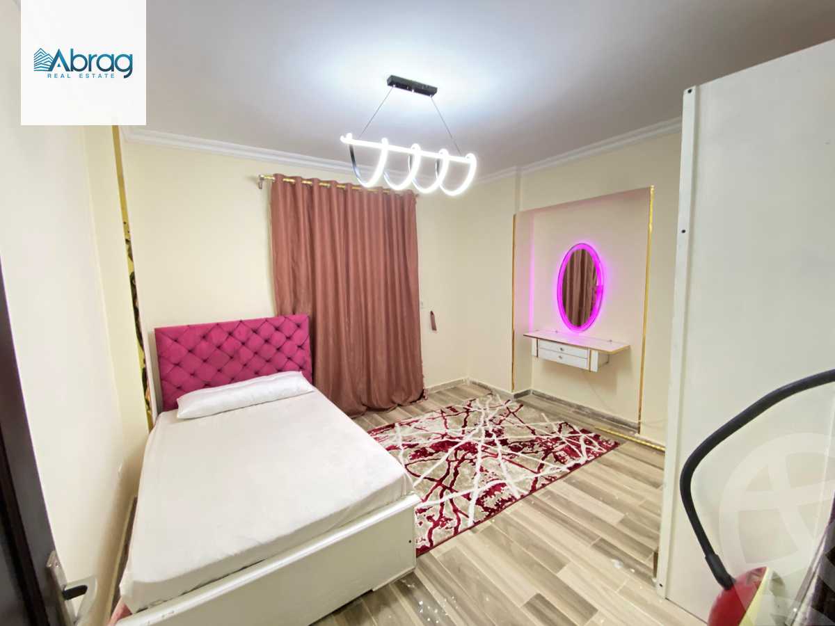 https://aqarmap.com.eg/ar/listing/6421537-for-rent-cairo-el-sheikh-zayed-city-compounds-jn-zyd