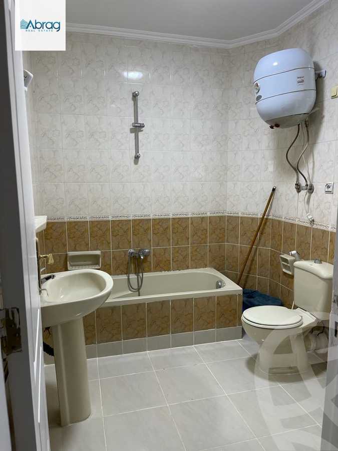 https://aqarmap.com.eg/en/listing/6425308-for-rent-cairo-el-sheikh-zayed-city-compounds-beverly-hills