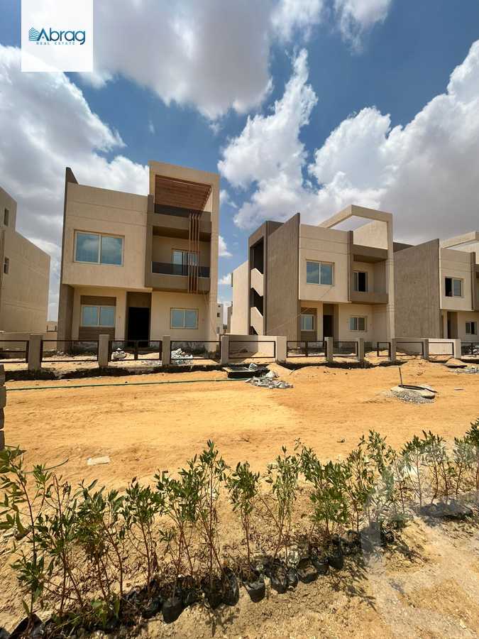 https://aqarmap.com.eg/ar/listing/6502960-for-sale-cairo-el-sheikh-zayed-city-lshykh-zyd-ljdyd-montania-park-compound-everest-view