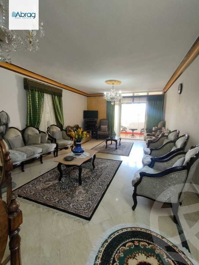 https://aqarmap.com.eg/en/listing/6563733-for-sale-cairo-el-sheikh-zayed-city-compounds-zayed-2000