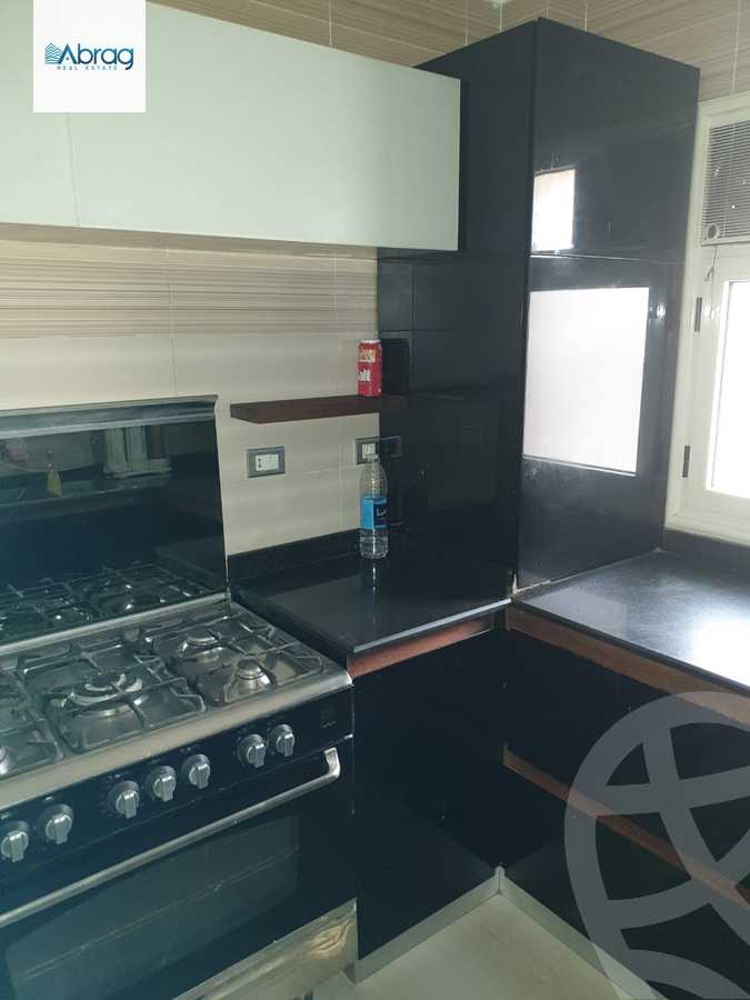 https://aqarmap.com.eg/ar/listing/6563951-for-sale-cairo-el-sheikh-zayed-city-el-hay-elasher-street-100