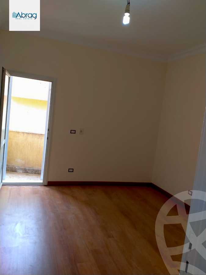 https://aqarmap.com.eg/ar/listing/6590151-for-sale-cairo-el-sheikh-zayed-city-el-hay-elsabeaa-lbstn