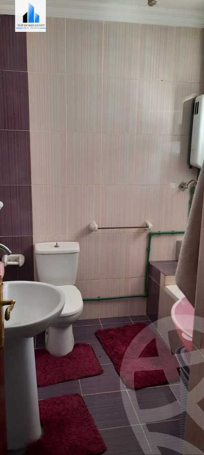 https://aqarmap.com.eg/ar/listing/3841387-for-sale-cairo-new-cairo-lrhb-city-phase-5-talaat-mostafa-st