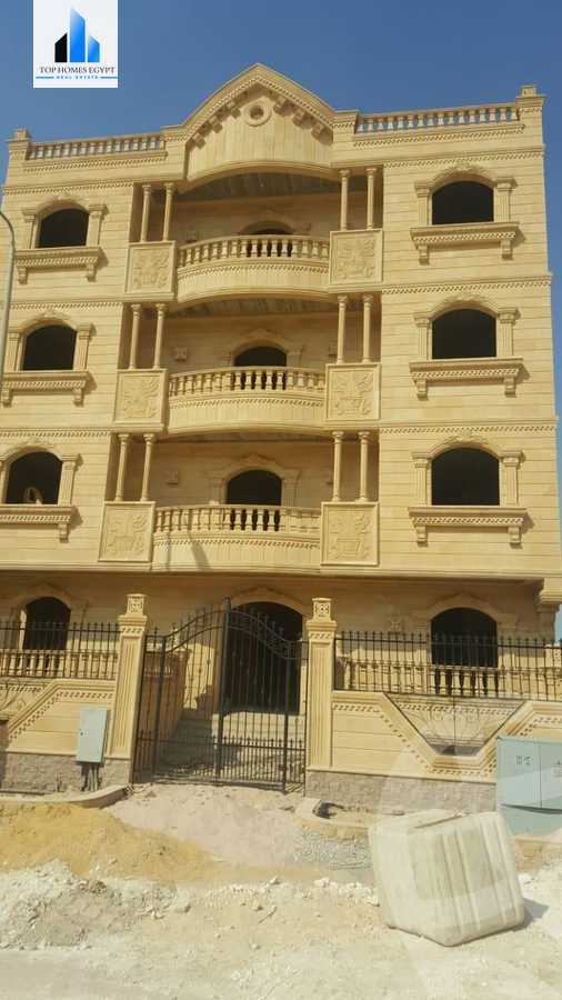 https://aqarmap.com.eg/ar/listing/3842293-for-sale-cairo-el-sheikh-zayed-city-compounds-in-sheikh-zayed-tiamo-city