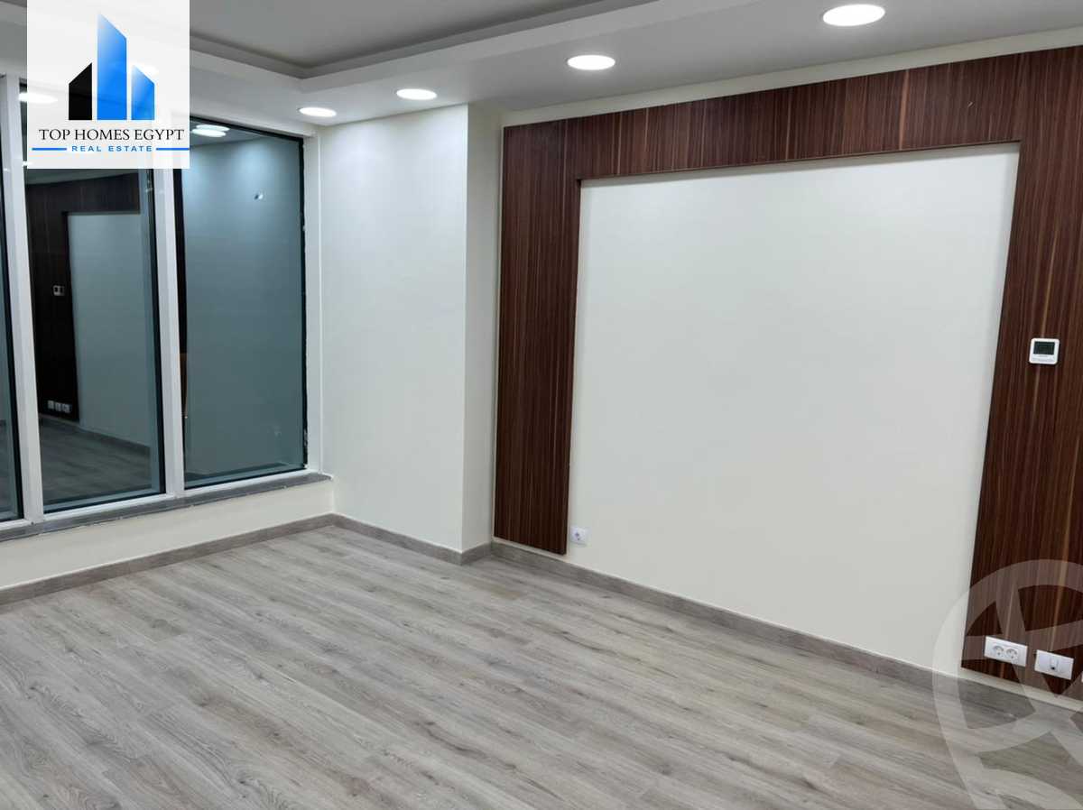 https://aqarmap.com.eg/ar/listing/3887697-for-rent-cairo-new-cairo-compounds-tryfywm-skwyr-mwl-nm-llttwyr