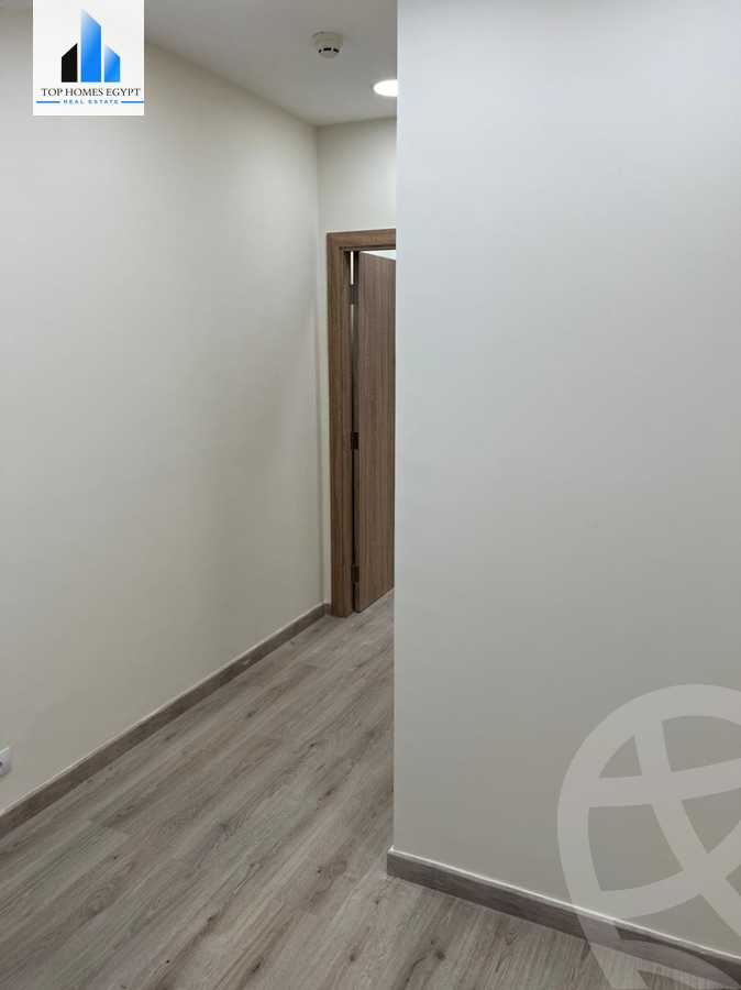 https://aqarmap.com.eg/ar/listing/3887697-for-rent-cairo-new-cairo-compounds-tryfywm-skwyr-mwl-nm-llttwyr