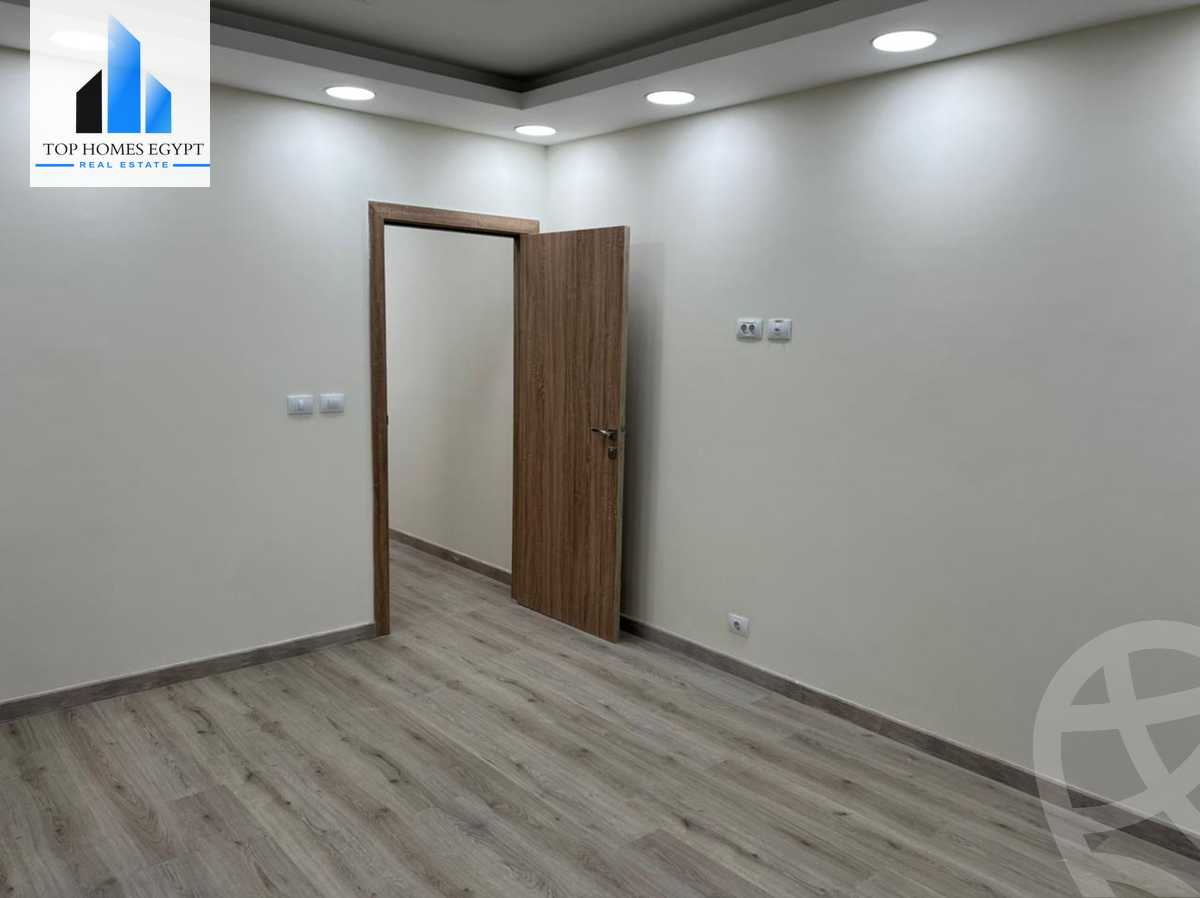 https://aqarmap.com.eg/ar/listing/3887697-for-rent-cairo-new-cairo-compounds-tryfywm-skwyr-mwl-nm-llttwyr