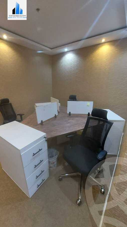 https://aqarmap.com.eg/ar/listing/4211085-for-rent-cairo-new-cairo-compounds-tryfywm-byzns-kwmblks-nm-llttwyr