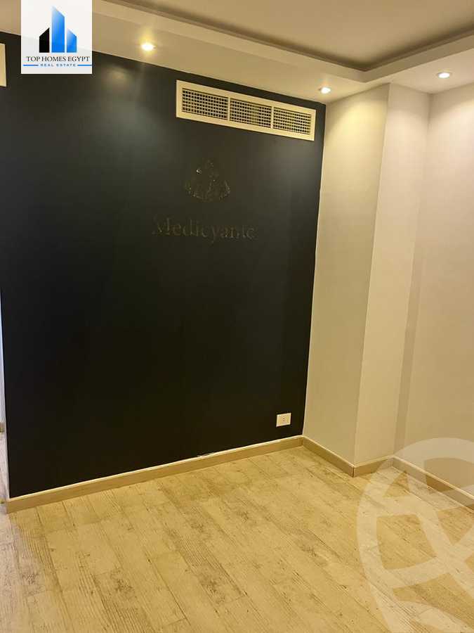 https://aqarmap.com.eg/en/listing/4211306-for-sale-cairo-new-cairo-compounds-tryfywm-byzns-kwmblks-nm-llttwyr