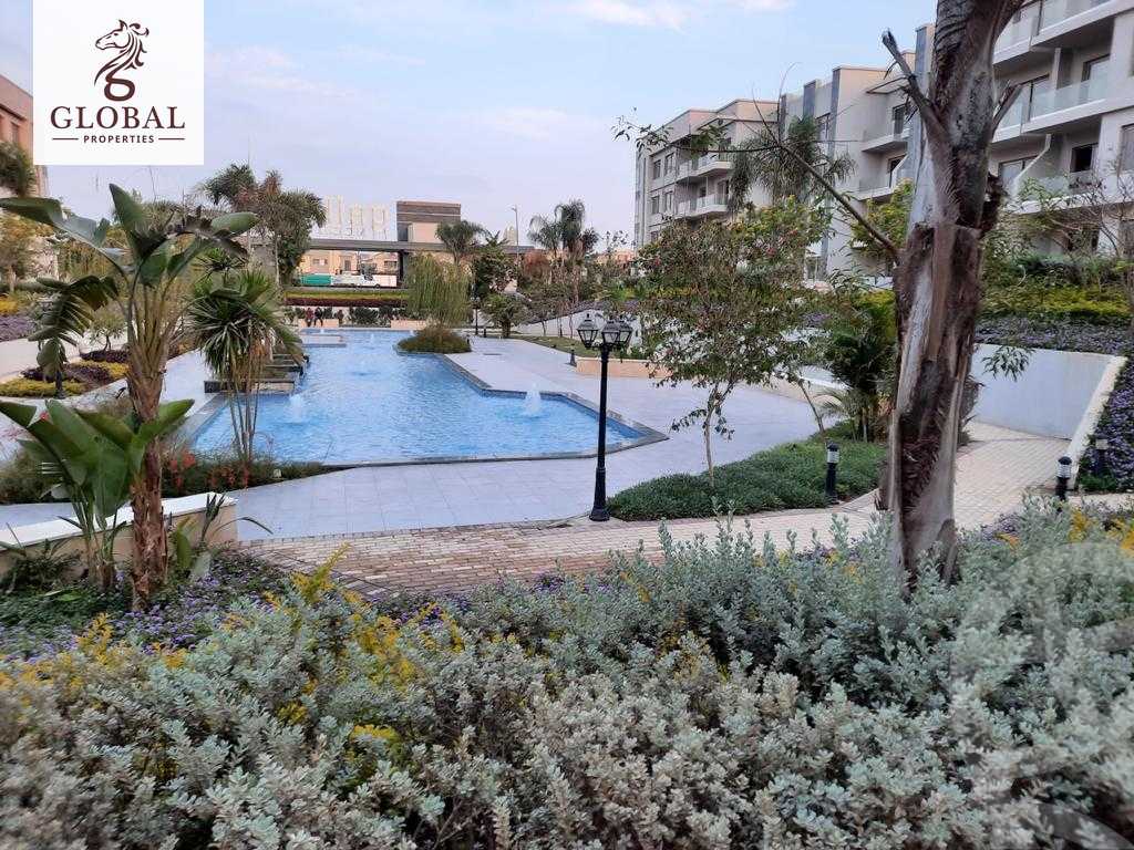 https://aqarmap.com.eg/en/listing/3915500-for-sale-cairo-new-cairo-compounds-moon-valley