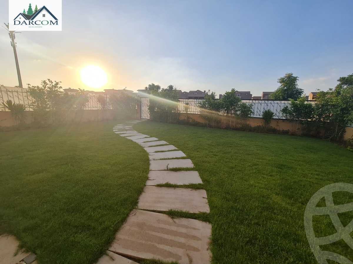 https://aqarmap.com.eg/ar/listing/3625423-for-rent-cairo-new-cairo-compounds-hyde-park