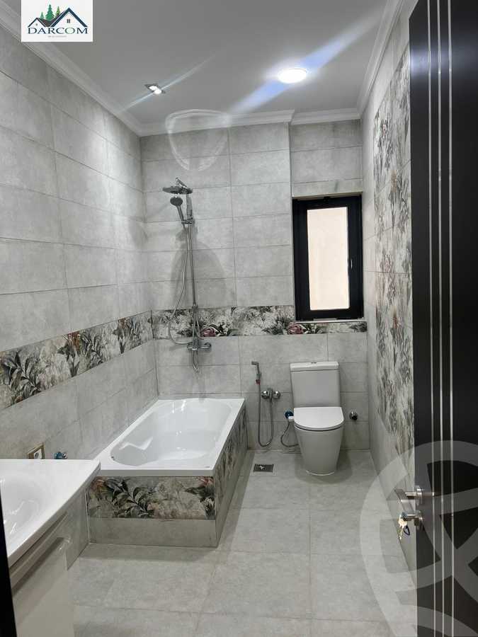 https://aqarmap.com.eg/ar/listing/3652057-for-rent-cairo-new-cairo-compounds-lakeview-residence