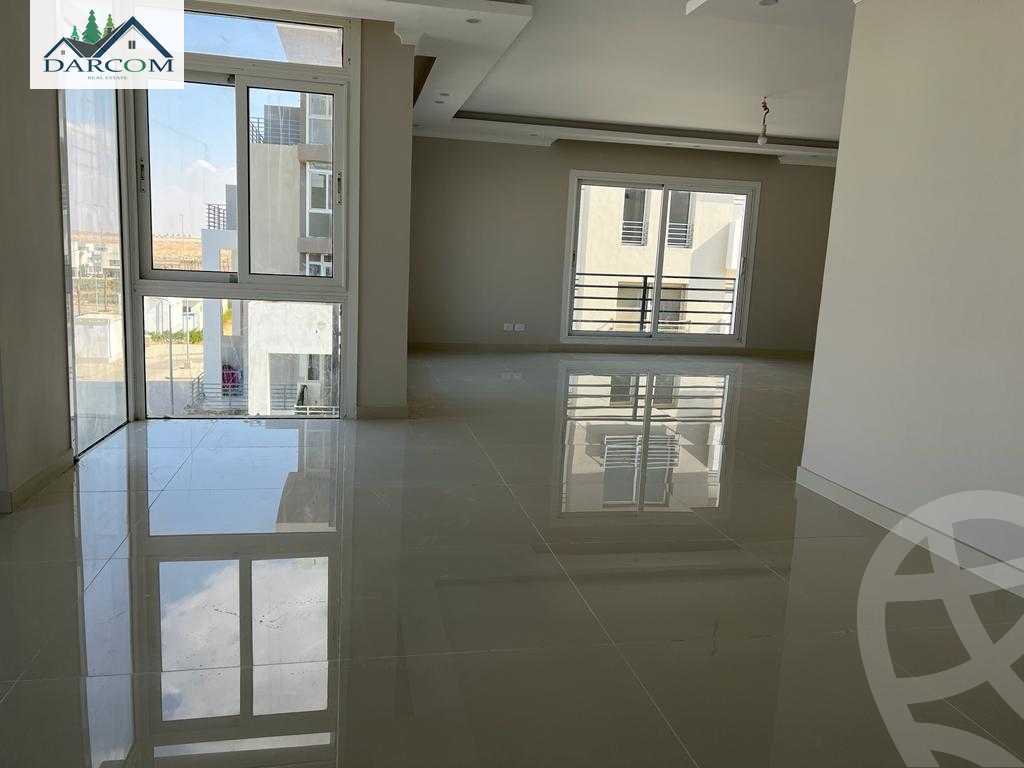 https://aqarmap.com.eg/ar/listing/3660915-for-rent-cairo-new-cairo-compounds-hyde-park