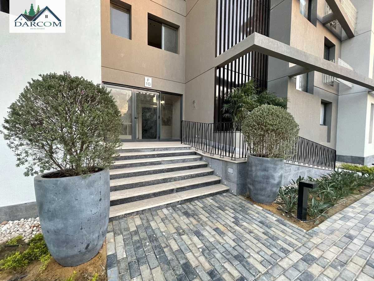 https://aqarmap.com.eg/ar/listing/3685242-for-sale-cairo-new-cairo-compounds-villette