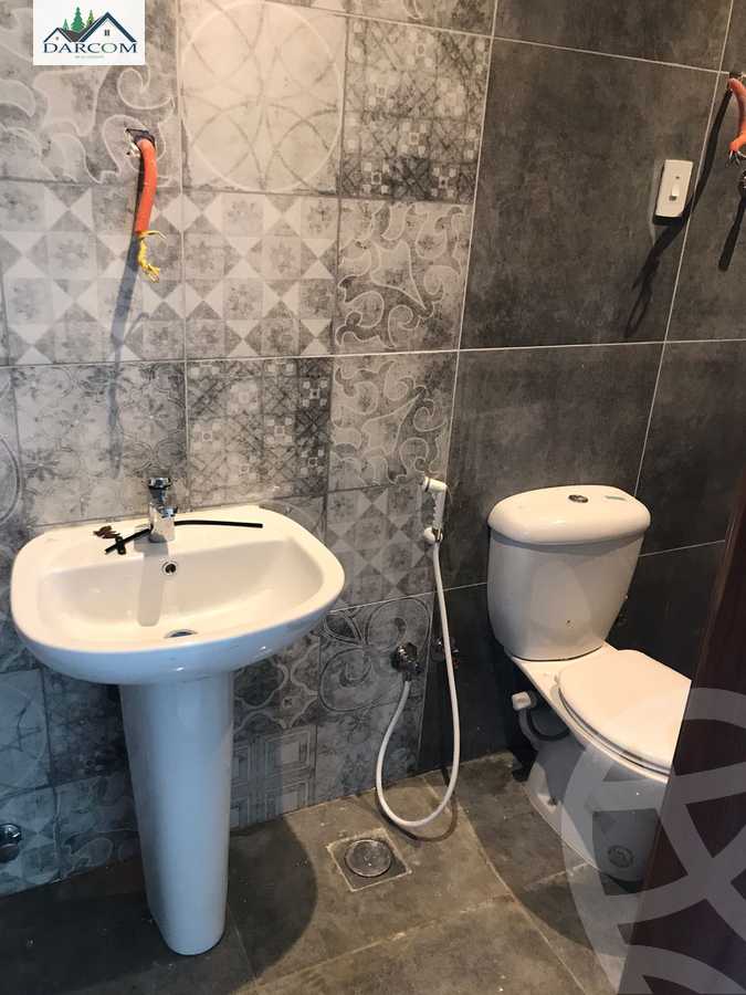 https://aqarmap.com.eg/ar/listing/3712749-for-rent-cairo-new-cairo-compounds-lakeview-residence