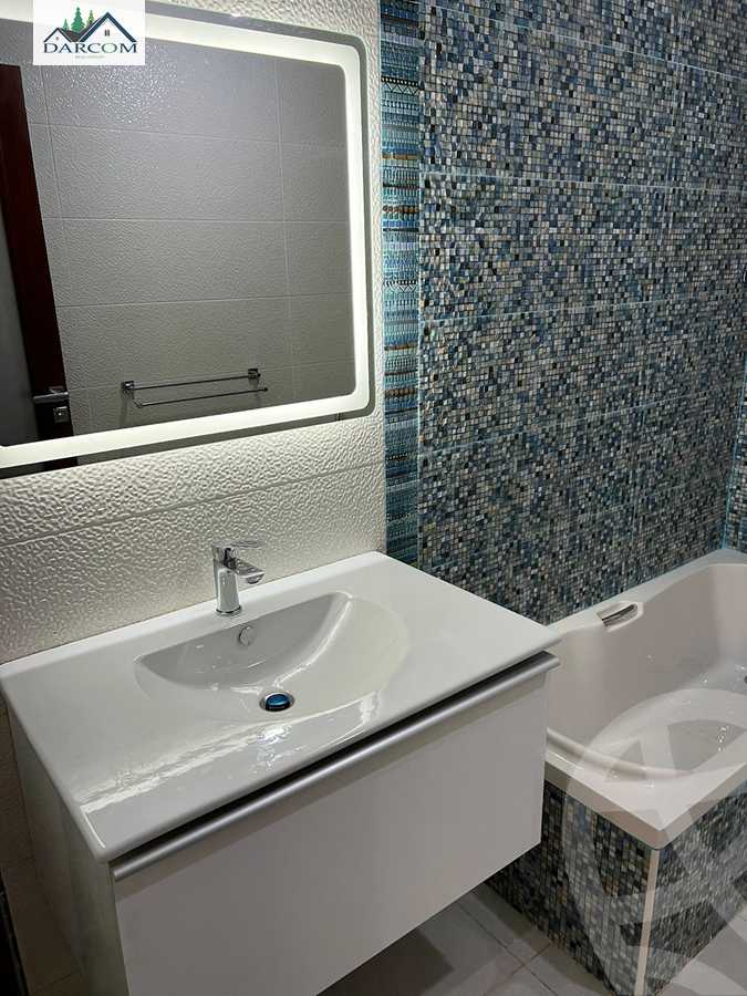 https://aqarmap.com.eg/ar/listing/3851313-for-rent-cairo-new-cairo-compounds-lakeview-residence