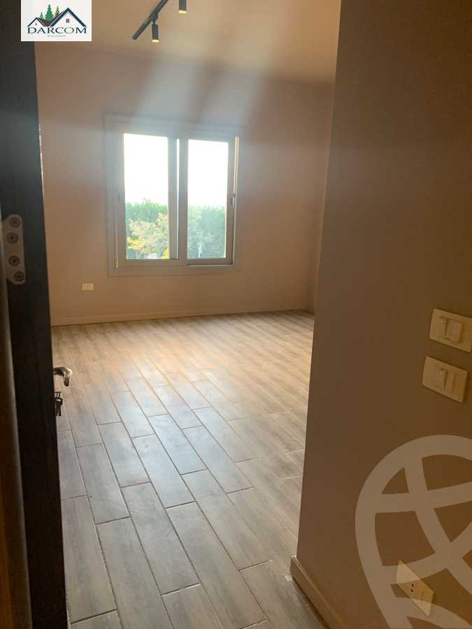https://aqarmap.com.eg/ar/listing/3855051-for-rent-cairo-new-cairo-compounds-galleria-moon-valley