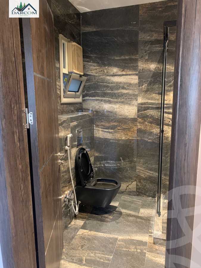 https://aqarmap.com.eg/ar/listing/3855051-for-rent-cairo-new-cairo-compounds-galleria-moon-valley