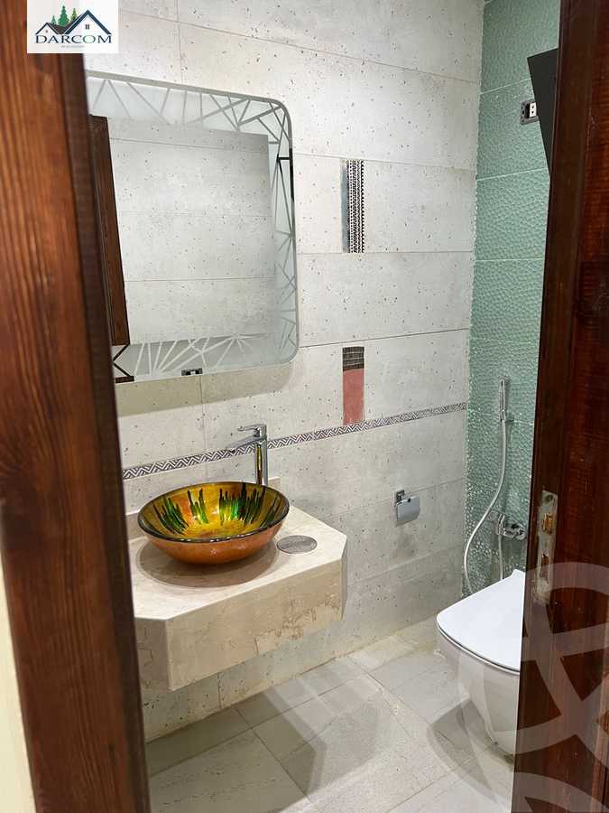 https://aqarmap.com.eg/ar/listing/3858929-for-rent-cairo-new-cairo-compounds-lakeview-residence