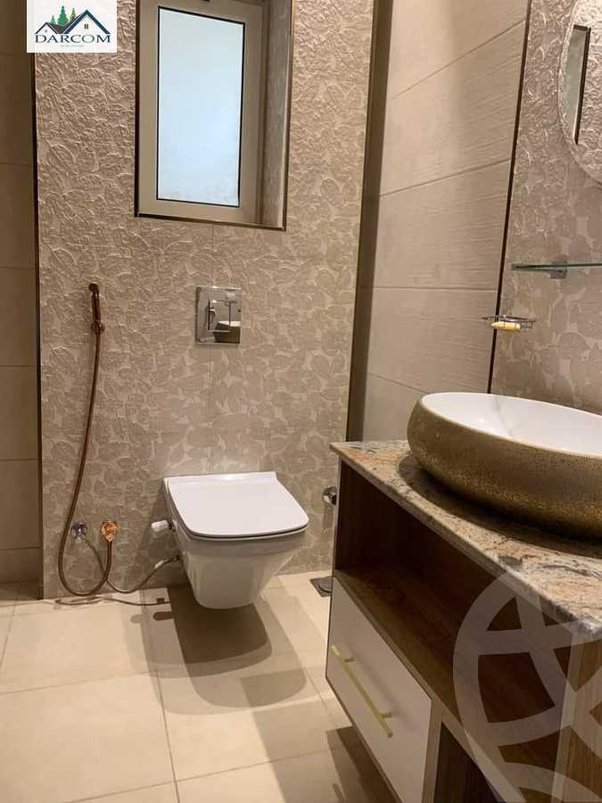 https://aqarmap.com.eg/ar/listing/3875270-for-rent-cairo-new-cairo-compounds-galleria-moon-valley