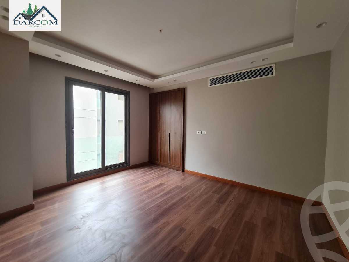 https://aqarmap.com.eg/ar/listing/3971976-for-rent-cairo-new-cairo-compounds-silver-palm