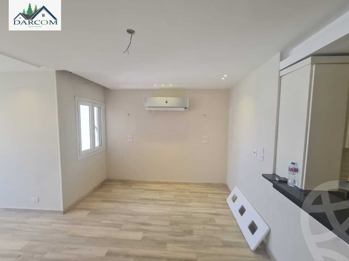 https://aqarmap.com.eg/en/listing/4043998-for-rent-cairo-new-cairo-compounds-mountain-view-hyde-park