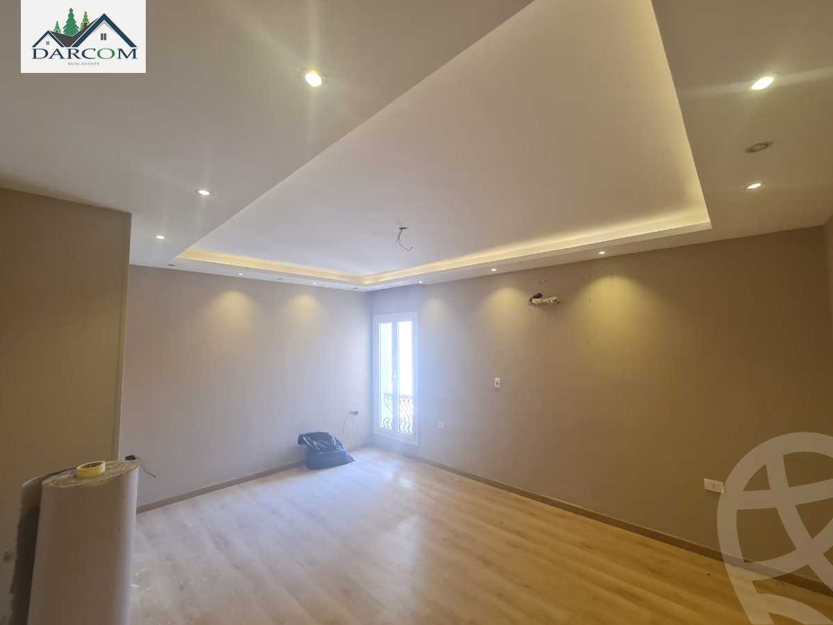 https://aqarmap.com.eg/en/listing/4043998-for-rent-cairo-new-cairo-compounds-mountain-view-hyde-park