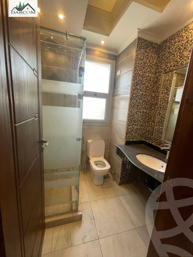 https://aqarmap.com.eg/en/listing/4065343-for-rent-village-gate-mall-palm-hills